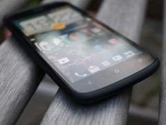 热销强机频繁曝光 HTC One S涨至3200元