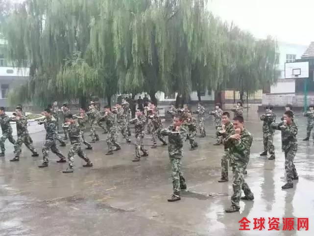 你所未知的，一群默默奋斗着的中国少年