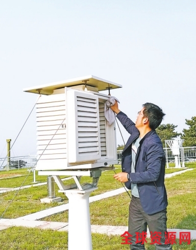 居嵩山之巅观风雨雷电 探访嵩山气候站的守护者