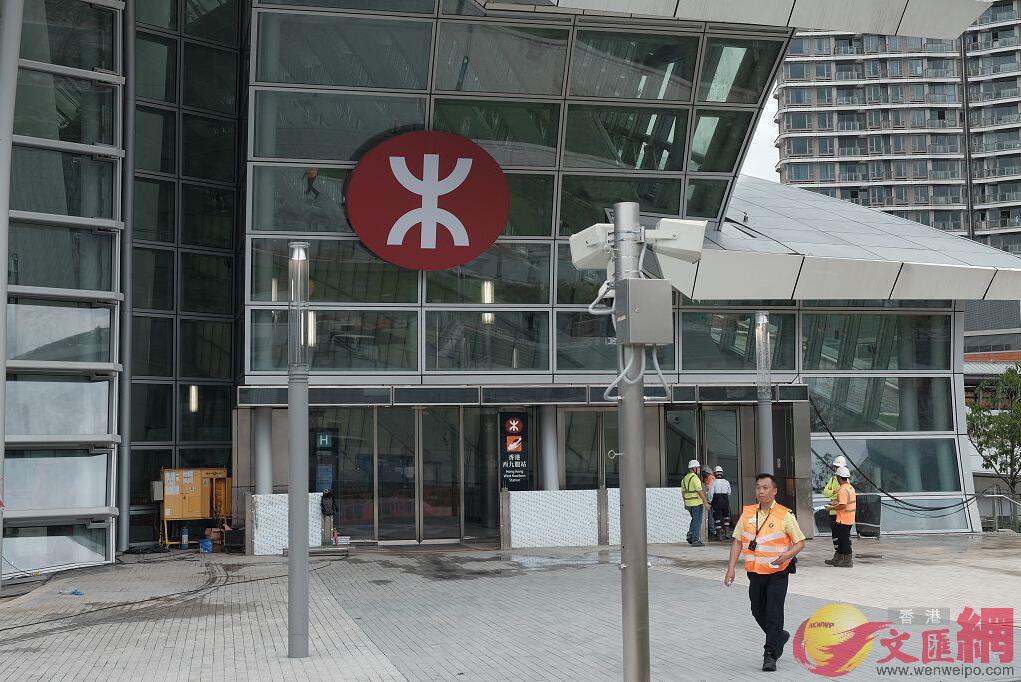 越站補票不適用於高鐵香港段，港鐵稱違者重罰。圖為高鐵西九龍站（大公文匯全媒體記者麥鈞傑攝）