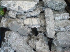 90％等外海绵钛，废海绵钛，海绵钛块图1