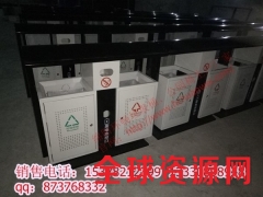 重庆彭水县钢制果皮箱厂家直供 冲孔垃圾箱 不可回收垃圾箱图2