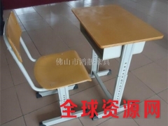 升降课桌椅生产厂家，钢木课桌椅，中小学生课桌椅，学校家具图1