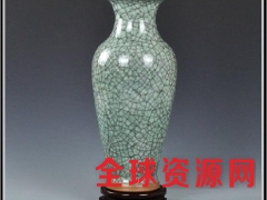 陶瓷厂家批发中国红陶瓷花瓶工艺品 青花釉里红花瓶图1