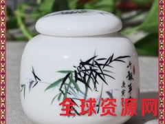 陶瓷粉彩禅意墨竹手绘莲花白瓷茶叶罐青花瓷茶叶罐图1