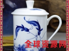 景德镇陶瓷茶杯青花水杯礼品办公会议杯子陶瓷带盖定制图2