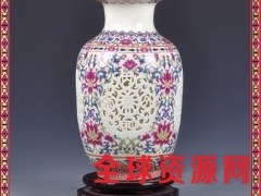 景德镇陶瓷粉彩镂空薄胎花瓶鱼尾瓶现代中式家居客厅摆件图3