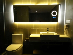 定制酒店浴室镜加放大镜时间温度功能镜防雾智能镜（招代理加盟）图1