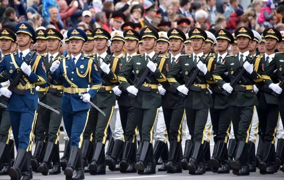建国70周年阅兵进行预演 军队改革后首次集中亮相